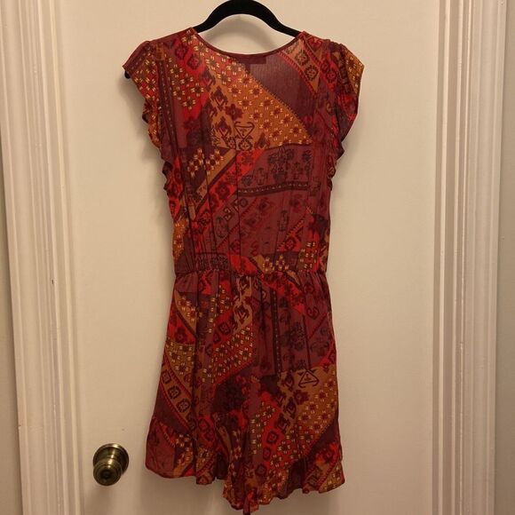 BCBG Max Azria Multi-Colored Tie Front Romper‎ - Size 4 - Picture 8 of 8